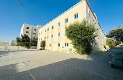 سكن عمال - استوديو - 8 حمامات للايجار في مجمع دبي للاستثمار 2 - مجمع دبي للإستثمار - دبي