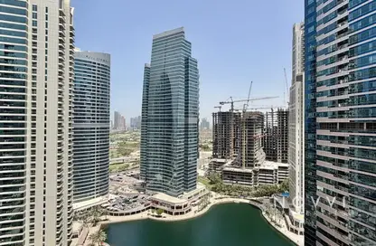 شقة - 2 غرف نوم - 3 حمامات للايجار في غولد كريست فيوز 1 - (JLT) مجمع V - أبراج بحيرة الجميرا - دبي