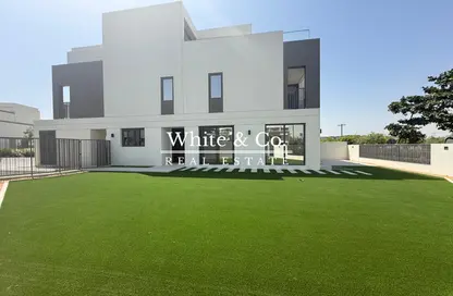 Villa - 4 Bedrooms - 6 Bathrooms for rent in Aura - Tilal Al Ghaf - Dubai