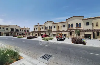 Townhouse - 3 Bedrooms - 3 Bathrooms for rent in Bloom Living - Zayed City (Khalifa City C) - Khalifa City - Abu Dhabi