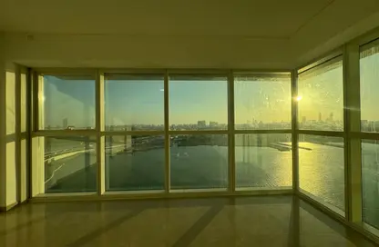 Apartment - 3 Bedrooms - 4 Bathrooms for rent in RAK Tower - Marina Square - Al Reem Island - Abu Dhabi