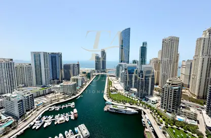 Apartment - 2 Bedrooms - 3 Bathrooms for sale in Stella Maris - Dubai Marina - Dubai