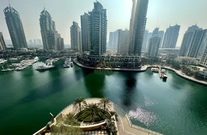 Apartment - 3 Bedrooms - 5 Bathrooms for rent in Marina Tower - Dubai Marina - Dubai