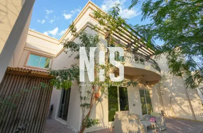 Villa - 4 Bedrooms - 6 Bathrooms for sale in Seashore - Rabdan - Abu Dhabi