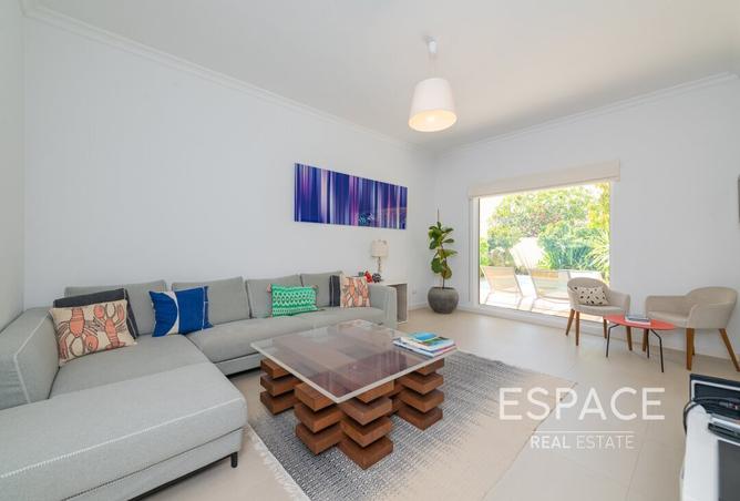 16033350 - Property Image 3