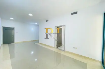 Apartment - 1 Bedroom - 2 Bathrooms for rent in Mankhool Building - Mankhool - Bur Dubai - Dubai