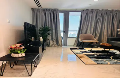 Penthouse - 2 Bedrooms - 2 Bathrooms for rent in Oasis 1 - Oasis Residences - Masdar City - Abu Dhabi