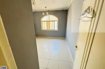 شقة - 2 غرف نوم - 2 حمامات للايجار في مشروع النخيل - عجمان وسط المدينة - عجمان