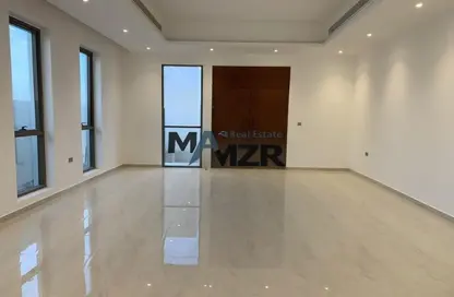 فيلا - 6 غرف نوم - 8 حمامات للايجار في مدينة الرياض - أبوظبي