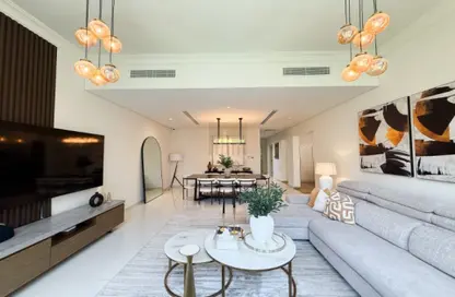 Villa - 5 Bedrooms - 6 Bathrooms for sale in Brookfield 1 - Brookfield - DAMAC Hills - Dubai