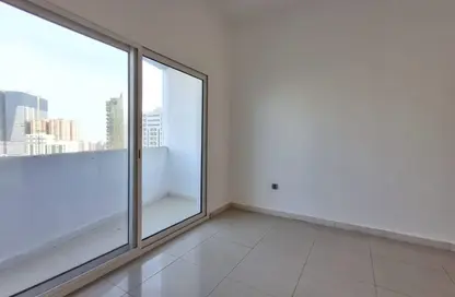 شقة - غرفة نوم - 1 حمام للايجار في شارع تالياتلا ​ - النهدة - الشارقة