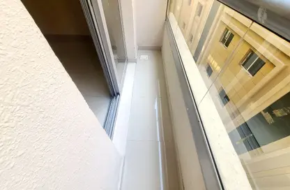 Apartment - 1 Bedroom - 1 Bathroom for rent in Hajar Building - Muwaileh Commercial - Sharjah
