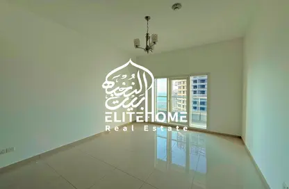 Apartment - 2 Bedrooms - 3 Bathrooms for rent in Beach Tower 1 - Al Khan Lagoon - Al Khan - Sharjah Apartment - 2 Bedrooms - 3 Bathrooms for rent in Beach Tower 1 - Al Khan Lagoon - Al Khan - Sharjah
