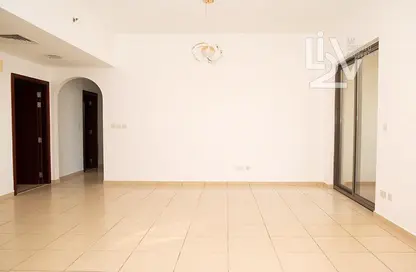 Apartment - 2 Bedrooms - 2 Bathrooms for rent in Shams 2 - Shams - Jumeirah Beach Residence - Dubai