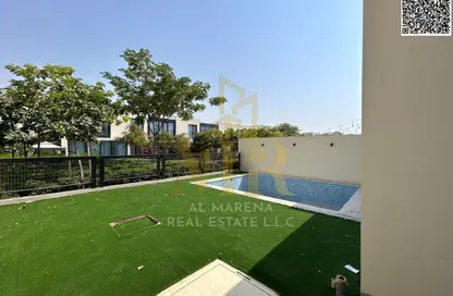 فيلا - 3 غرف نوم - 5 حمامات للبيع في مجمع الجولف - الزورا - عجمان