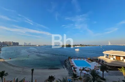 Apartment - 1 Bedroom - 2 Bathrooms for rent in Azure Residences - Palm Jumeirah - Dubai