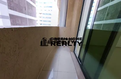 Apartment - 1 Bedroom - 1 Bathroom for rent in Al Khan 5 building - Al Khan - Sharjah