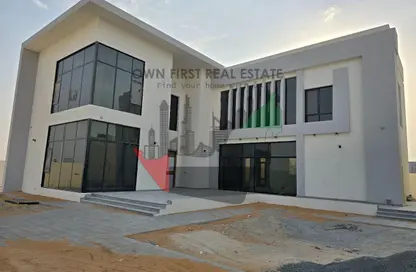 Villa - 5 Bedrooms - 7 Bathrooms for rent in Al Aweer 1 - Al Aweer - Dubai