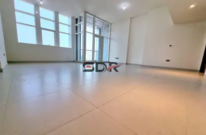 Apartment - 3 Bedrooms - 4 Bathrooms for rent in Electra Tower - Electra Street - Abu Dhabi