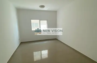 Apartment - 1 Bedroom - 2 Bathrooms for rent in Al Khan Lagoon Tower - Al Khan Lagoon - Al Khan - Sharjah