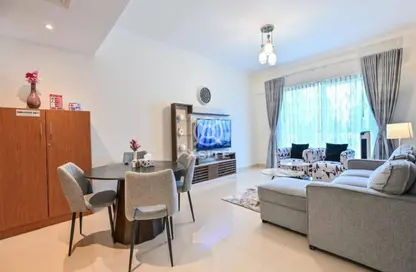 Apartment - 3 Bedrooms - 3 Bathrooms for rent in BLOOM TOWERS A - Bloom Towers - Jumeirah Village Circle - Dubai
