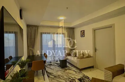 شقة - غرفة نوم - 2 حمامات للايجار في مساكن كورنيش عجمان - طريق كورنيش عجمان - عجمان