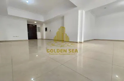 Empty Room image for: Apartment - 2 Bedrooms - 2 Bathrooms for rent in Khalifa City A - Khalifa City - Abu Dhabi, Image 1