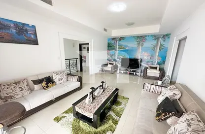 Villa - 5 Bedrooms - 7 Bathrooms for sale in Naseem - Mudon - Dubai