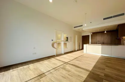 Apartment - 1 Bedroom - 2 Bathrooms for rent in Hamilton House - Jumeirah Village Circle - Dubai