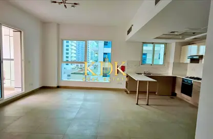 Apartment - 1 Bedroom - 2 Bathrooms for rent in Imperial Tower - Jumeirah Village Circle - Dubai