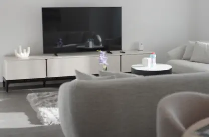 Apartment - 2 Bedrooms - 4 Bathrooms for sale in Al Sultana - Shoreline Apartments - Palm Jumeirah - Dubai