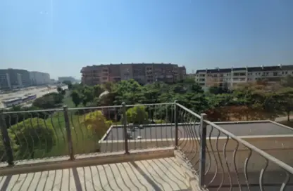 Apartment - 3 Bedrooms - 3 Bathrooms for rent in Abbey Crescent 1 - Abbey Crescent - Motor City - Dubai