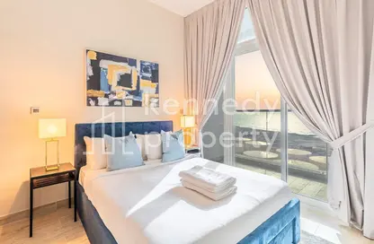 Room / Bedroom image for: Apartment - 1 Bedroom - 1 Bathroom for rent in Studio One - Dubai Marina - Dubai, Image 1