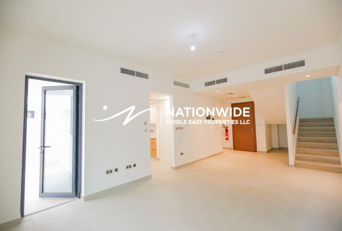 15596018 - صورة العقار 3