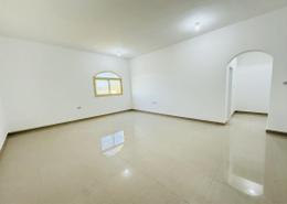 صورةغرفة فارغة لـ: شقة - 3 غرف نوم - 3 حمامات للكراء في الشهامة الجديدة - الشهامة - أبوظبي, صورة 1