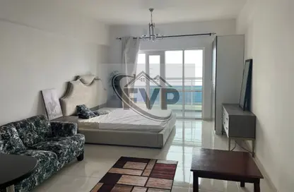 Apartment - Studio - 1 Bathroom for rent in Golden Homes Building - Jumeirah Village Circle - Dubai