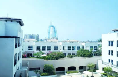 شقة - 2 غرف نوم - 3 حمامات للايجار في امبر رزدنسي - أم سقيم - دبي