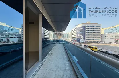 Apartment - 4 Bedrooms - 4 Bathrooms for rent in Silver Sands 2 - Mankhool - Bur Dubai - Dubai