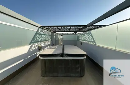 Apartment - 2 Bedrooms - 2 Bathrooms for rent in Oasis 1 - Oasis Residences - Masdar City - Abu Dhabi