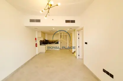 Apartment - 3 Bedrooms - 4 Bathrooms for rent in Binghatti Avenue - Al Jaddaf - Dubai