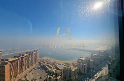 Apartment - Studio - 1 Bathroom for rent in The Palm Tower - Palm Jumeirah - Dubai