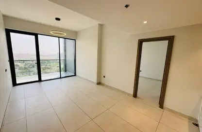 شقة - غرفة نوم - 2 حمامات للايجار في الأمل تاور - مدينة دبي الرياضية - دبي