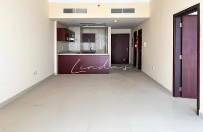 شقة - غرفة نوم - 1 حمام للبيع في برج الواحة - مدينة دبي الرياضية - دبي