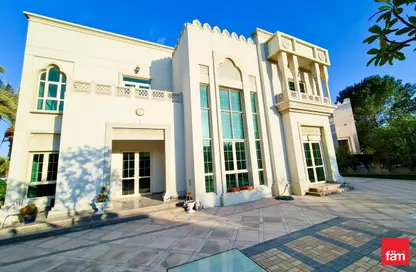 Villa - 4 Bedrooms - 5 Bathrooms for rent in Entertainment Foyer - European Clusters - Jumeirah Islands - Dubai