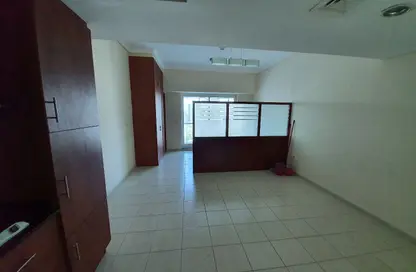 Apartment - Studio - 1 Bathroom for rent in Lake Terrace - JLT Cluster D - Jumeirah Lake Towers - Dubai
