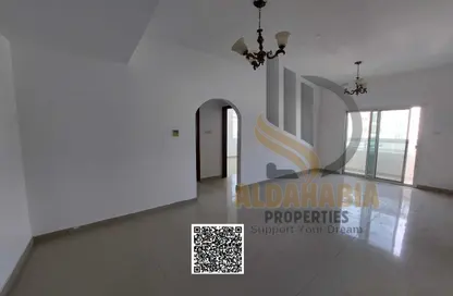 Apartment - 2 Bedrooms - 2 Bathrooms for rent in Al Rashidiya Towers - Al Rashidiya - Ajman Downtown - Ajman