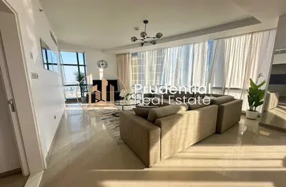 Living Room image for: Apartment - 3 Bedrooms - 4 Bathrooms for rent in Etihad Tower 5 - Etihad Towers - Corniche Road - Abu Dhabi, Image 1