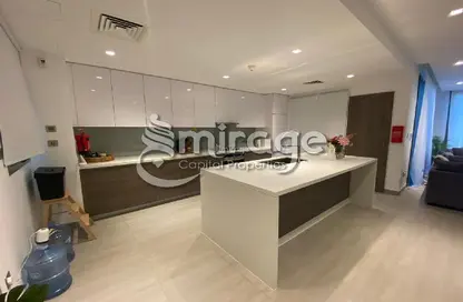 Kitchen image for: Townhouse - 2 Bedrooms - 2 Bathrooms for sale in The Cedars - Yas Acres - Yas Island - Abu Dhabi, Image 1