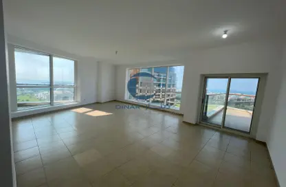 Empty Room image for: Apartment - 3 Bedrooms - 4 Bathrooms for rent in Khalidiya Palace Rayhaan - Al Khalidiya - Abu Dhabi, Image 1
