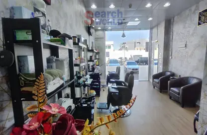 Shop - Studio for rent in Airport Road - Abu Dhabi